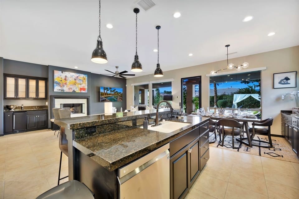Large kitchen with all brand new appliances