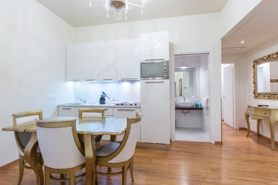 Full-size fridge, microwave, stovetop, espresso maker