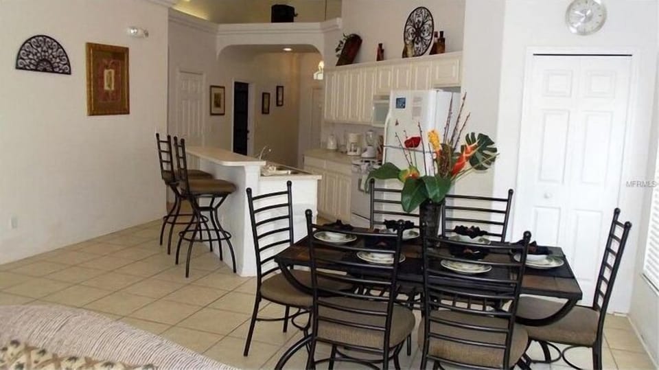 1616MorningStar-DiningRoom2