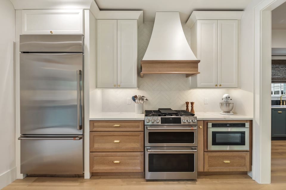 The chef will be thrilled to prepare meals here.