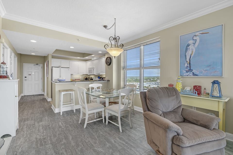 Dining Room with Spectacular Views