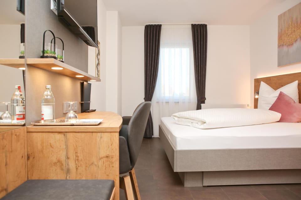 Hypo-allergenic bedding available, desk, blackout drapes, soundproofing
