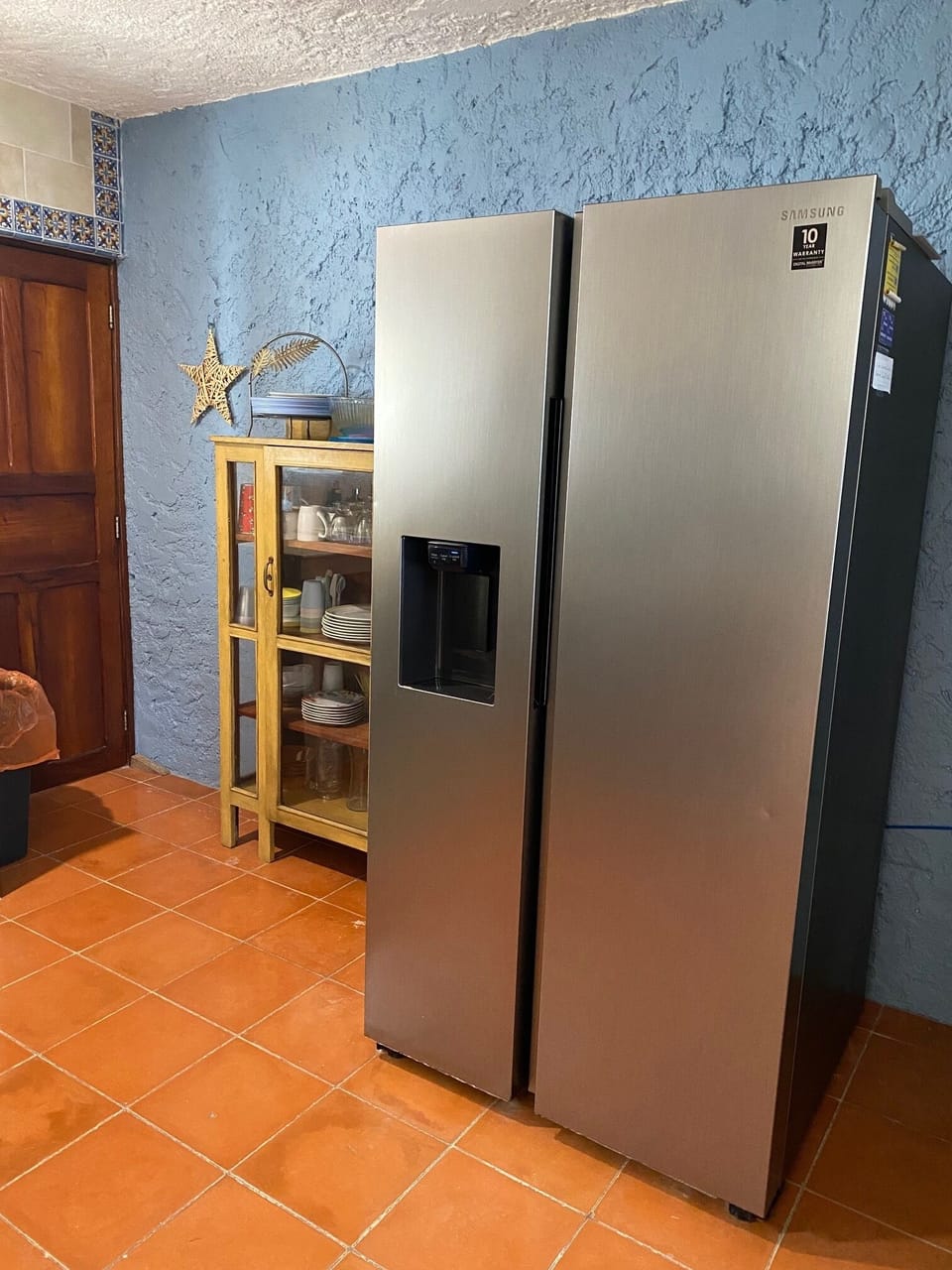 Large fridge/freezer.