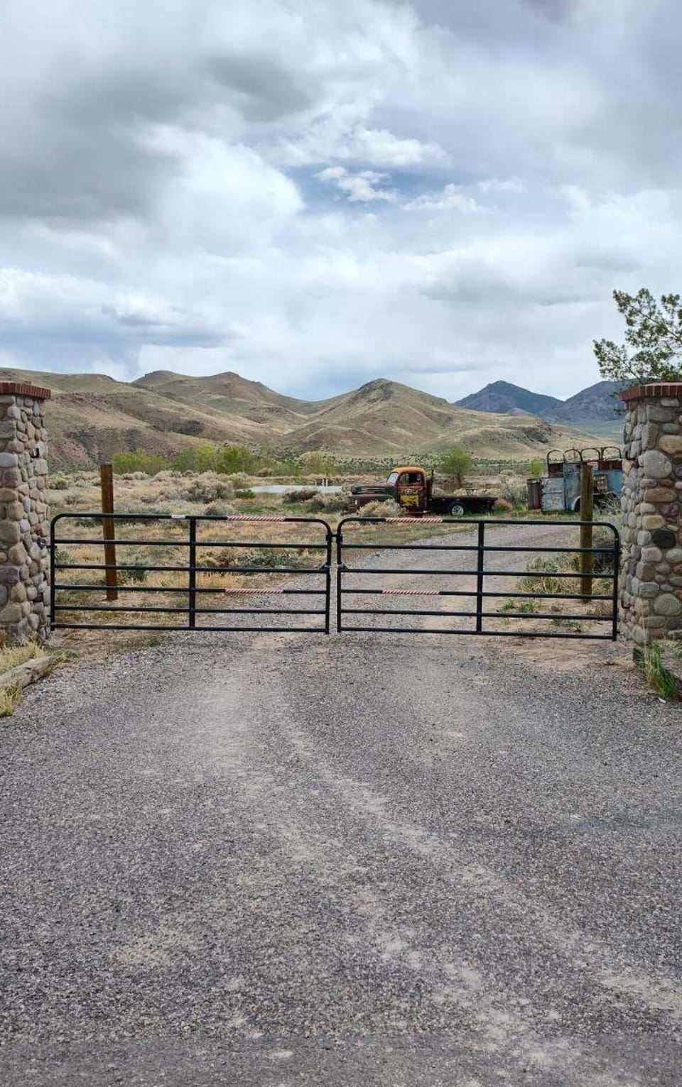 Pheasant Run Lodge Studio Entrance