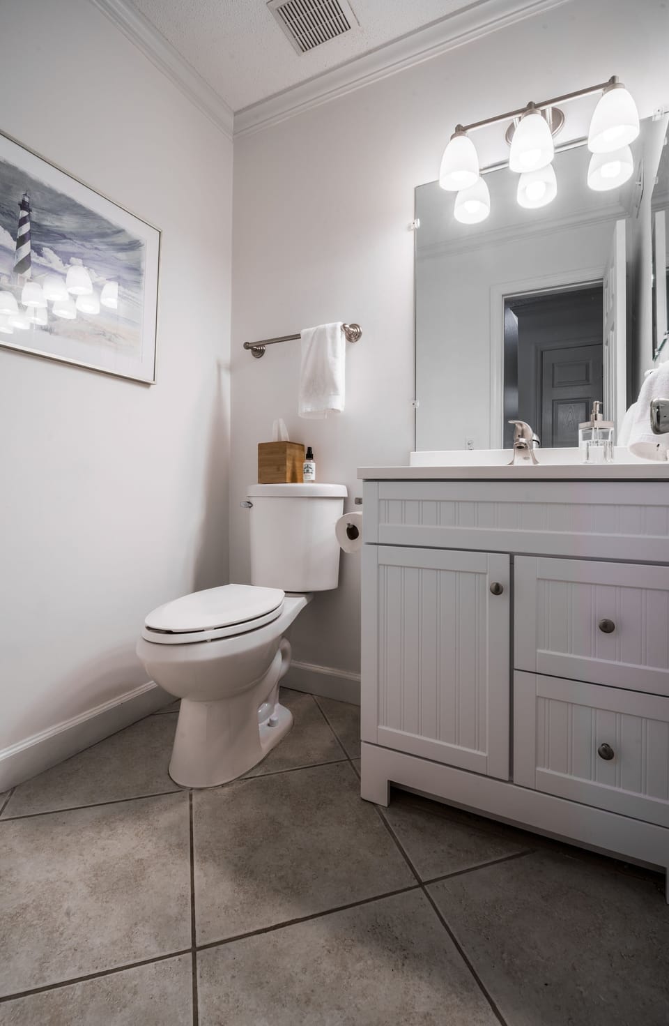 Downstairs half bath 
