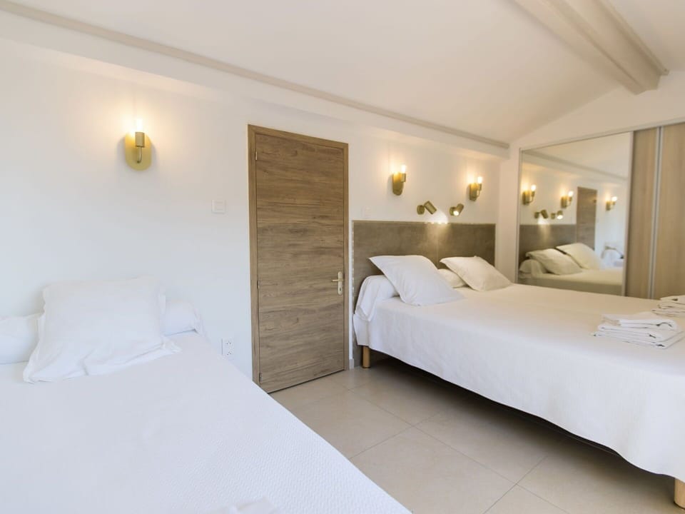 Building, Furniture, Property, Comfort, Wood, Lighting, Bed Frame, Interior Design, Bed, House