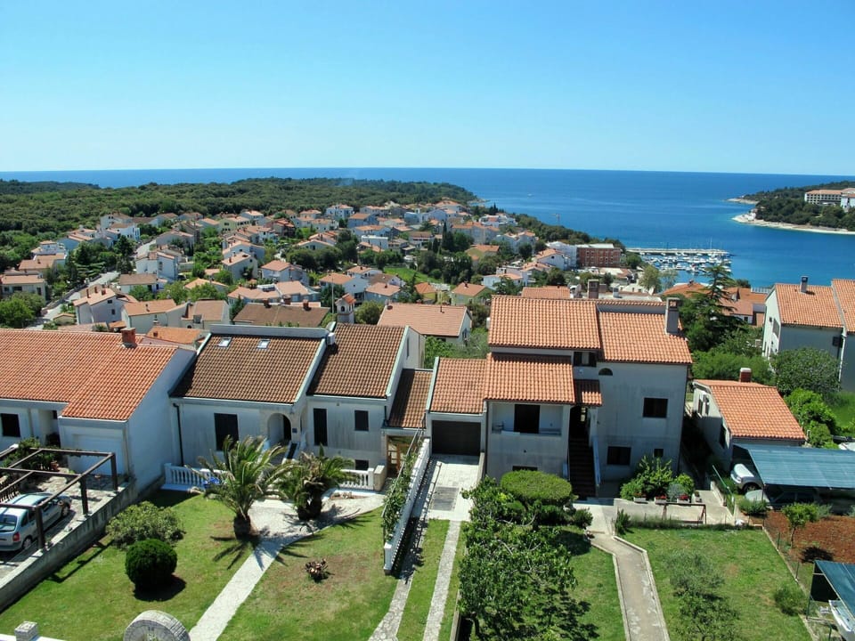 Residential Area, Property, Aerial Photography, Real Estate, Home, House, Building, Roof, Neighbourhood, Suburb