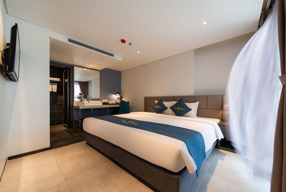 Deluxe Double or Twin Room, 1 Bedroom, City View | City view