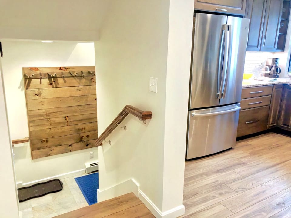 With four levels of living space and air conditioning, this home offers everything you need for an unforgettable stay