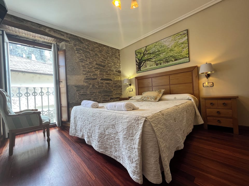 Double Room, Mountain View | Individually decorated, free WiFi, bed sheets