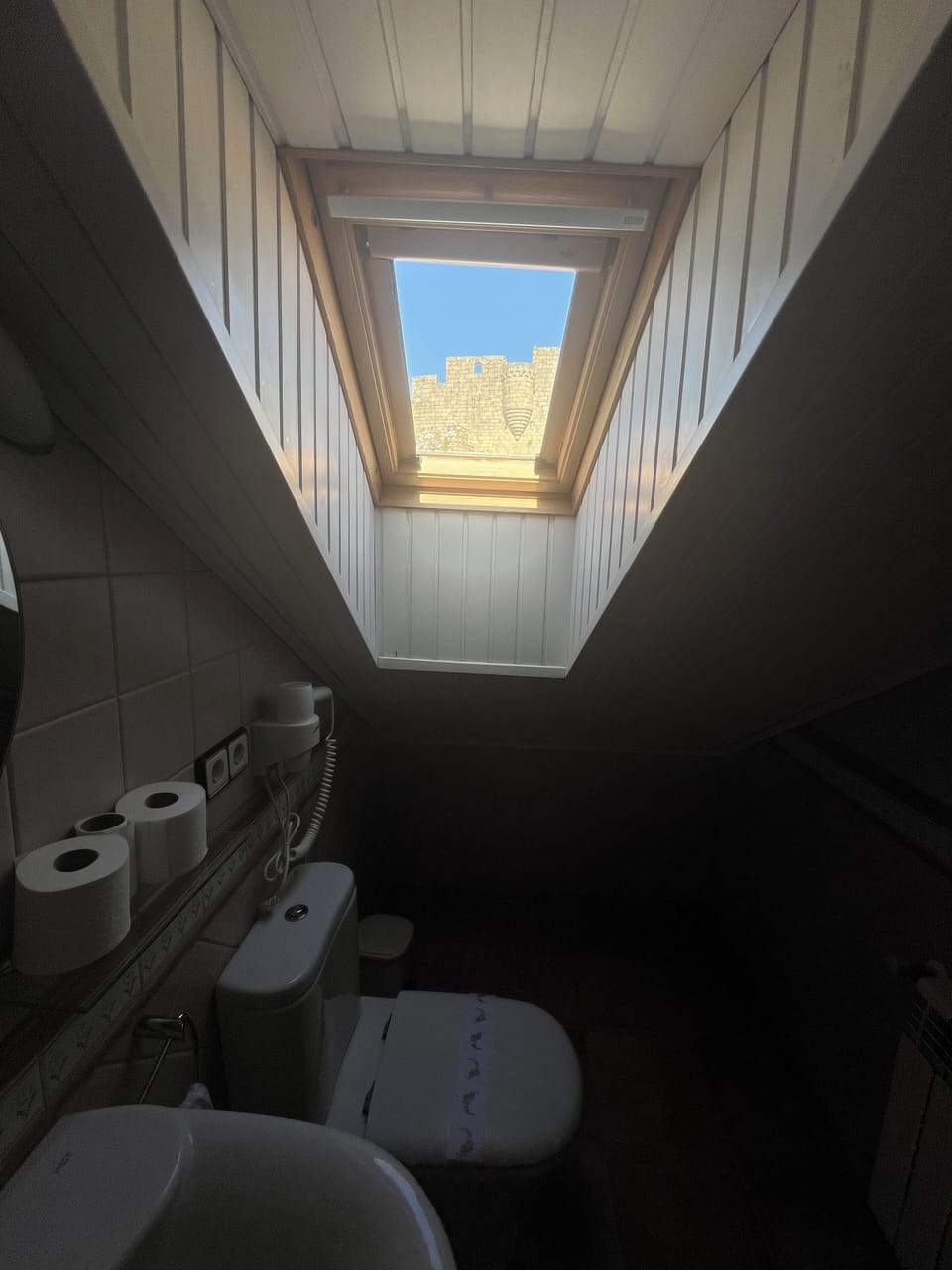 Standard Double Room, 1 Double Bed, Resort View, Tower | Bathroom | Shower, free toiletries, hair dryer, towels