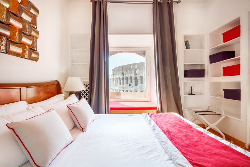 Double Room (with Coliseum View) | Premium bedding, down comforters, minibar, in-room safe