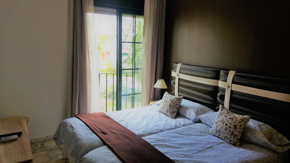 Superior Double Room, 2 Twin Beds, Garden View | Down comforters, Tempur-Pedic beds, individually decorated, desk