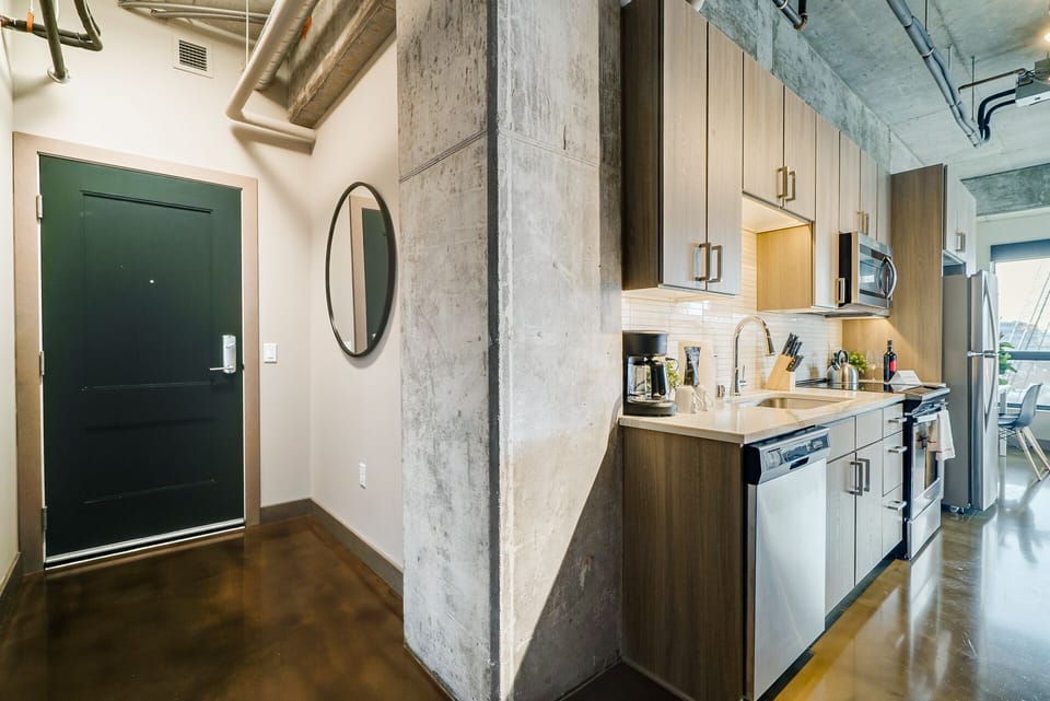 Entrance & Kitchen