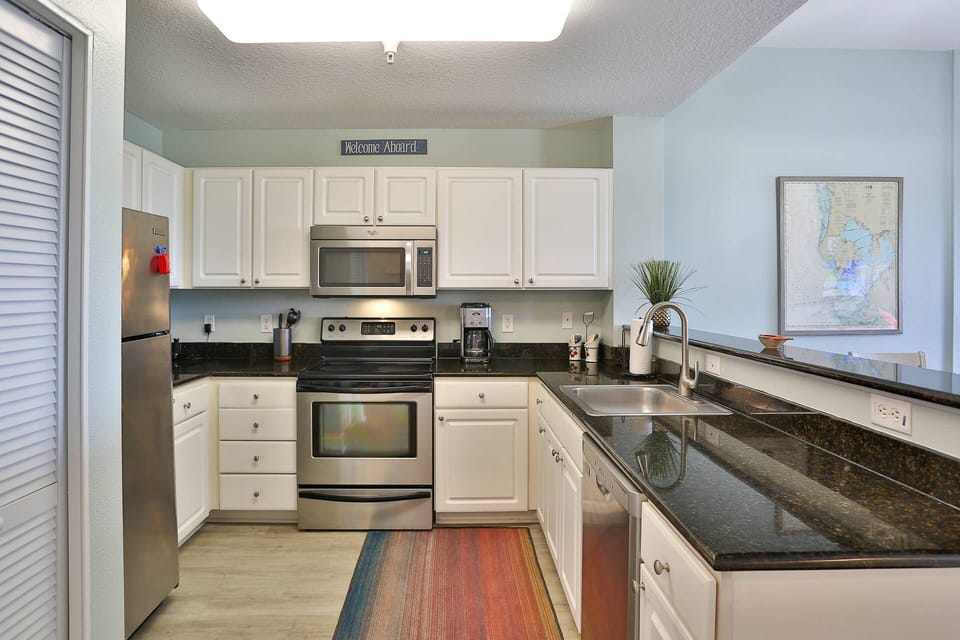Fully Equipped Kitchen with Granite Counters, Stainless Appliances, Small Appliances, and Plenty of Cookware