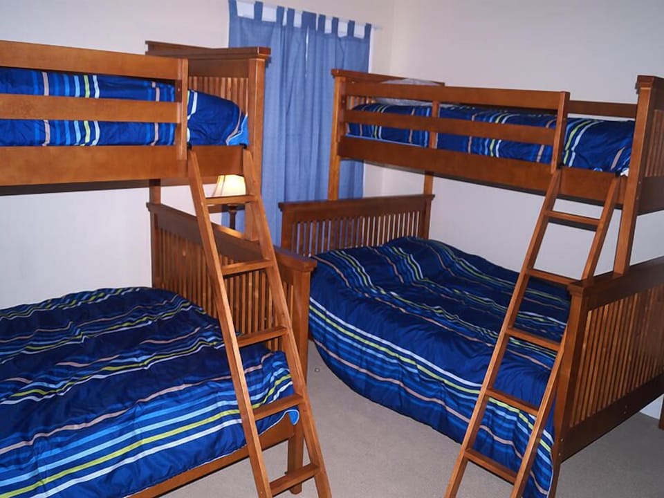 Condo, 3 Bedrooms | 3 bedrooms, iron/ironing board, free WiFi