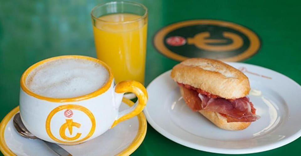 Hostal  Catedritos Ibéricos A-5 KM 154 Hostel in Castile-La Mancha