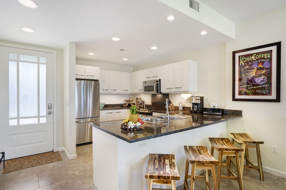 Fully equipped kitchen