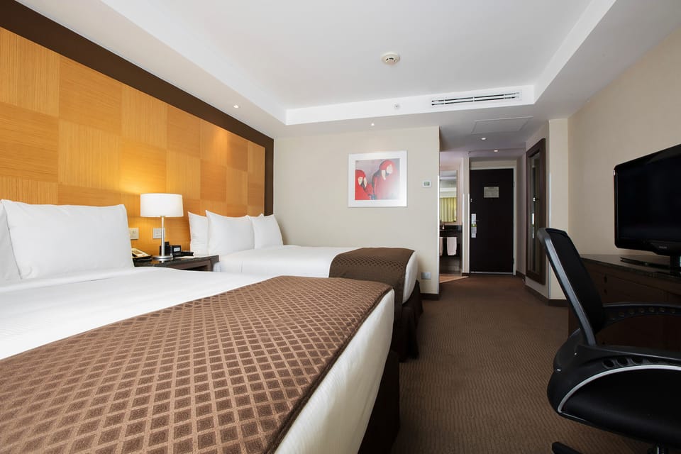 Standard Double Room | Hypo-allergenic bedding available, in-room safe, desk, laptop workspace