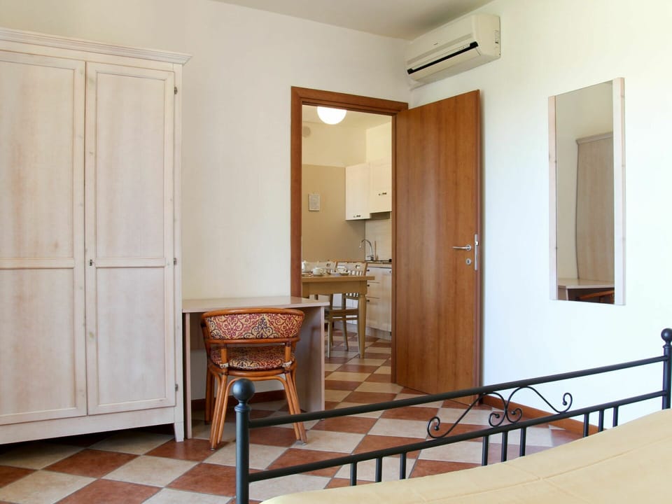 Property, Furniture, Building, Door, Wood, Flooring, Hall, Floor, Table