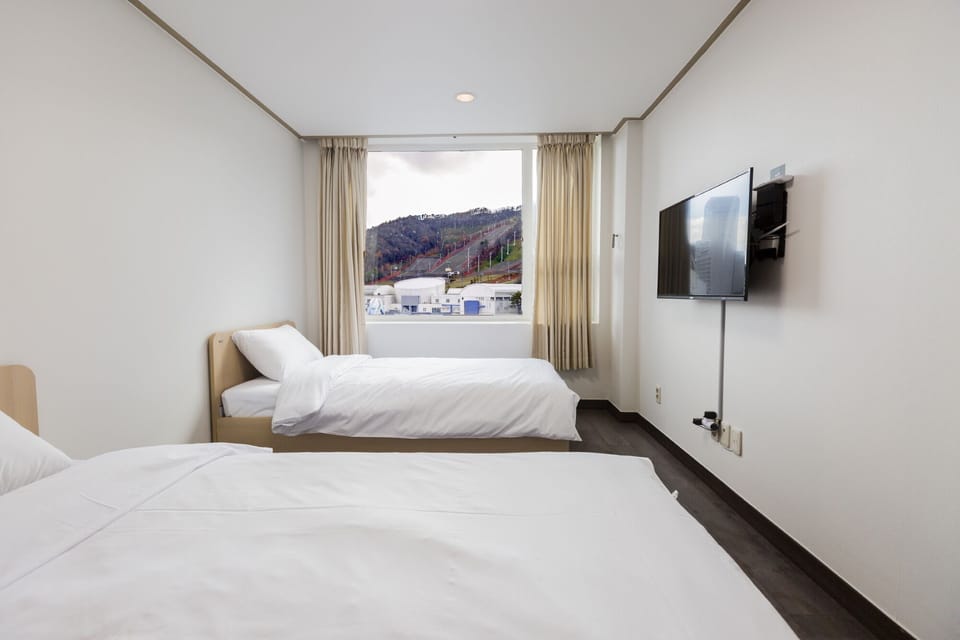 Superior Twin Room | Free WiFi
