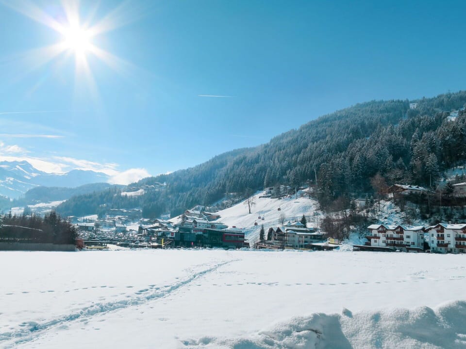 Sky, Mountain, Snow, Cloud, Azure, Slope, Natural Landscape, Highland, Sunlight, Body Of Water
