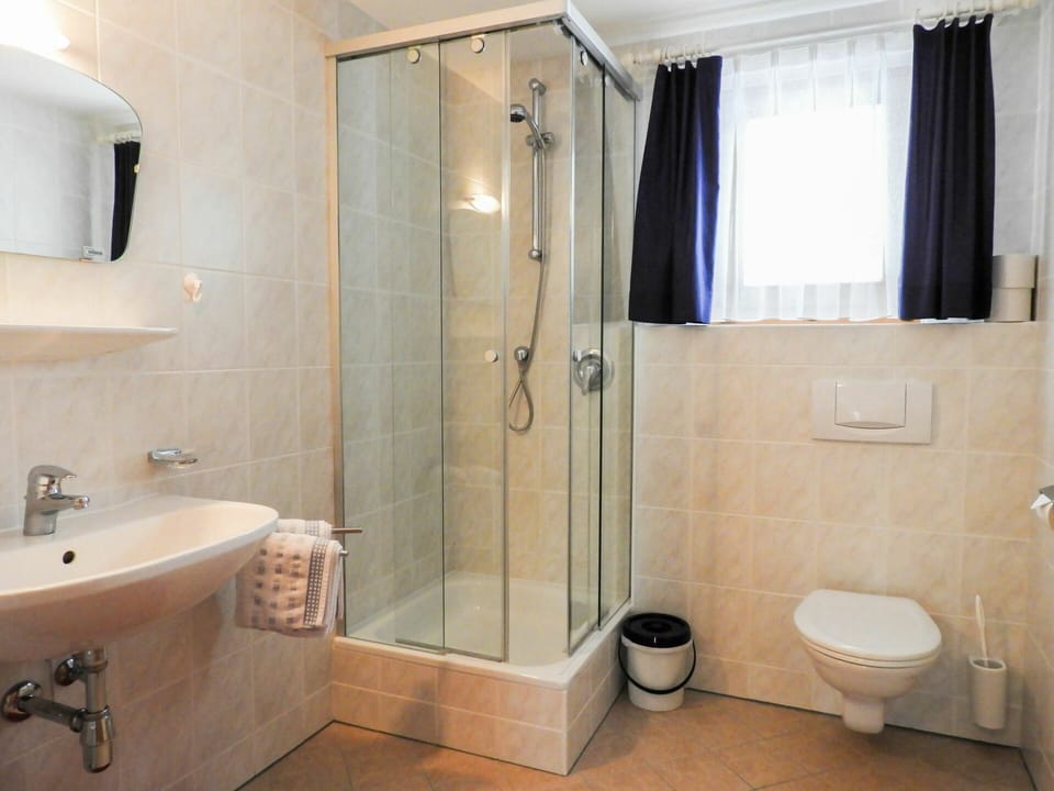 Property, Mirror, Tap, Sink, Plumbing Fixture, Bathroom, Purple, Blue, Black