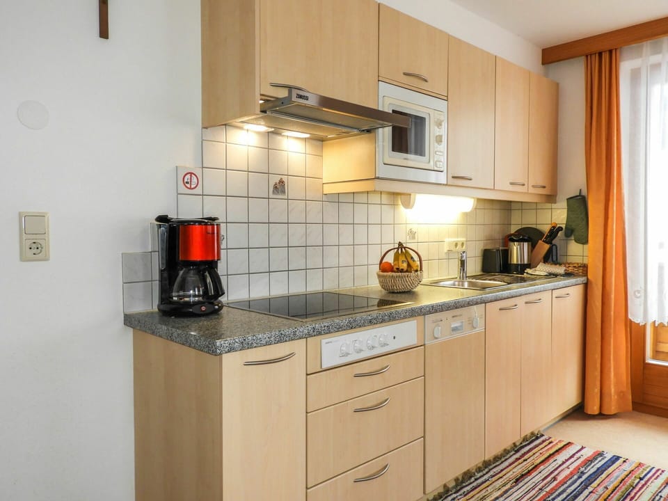 Countertop, Cabinetry, Building, Kitchen Sink, Kitchen, Sink, Tap, Kitchen Appliance, Kitchen Stove, Drawer