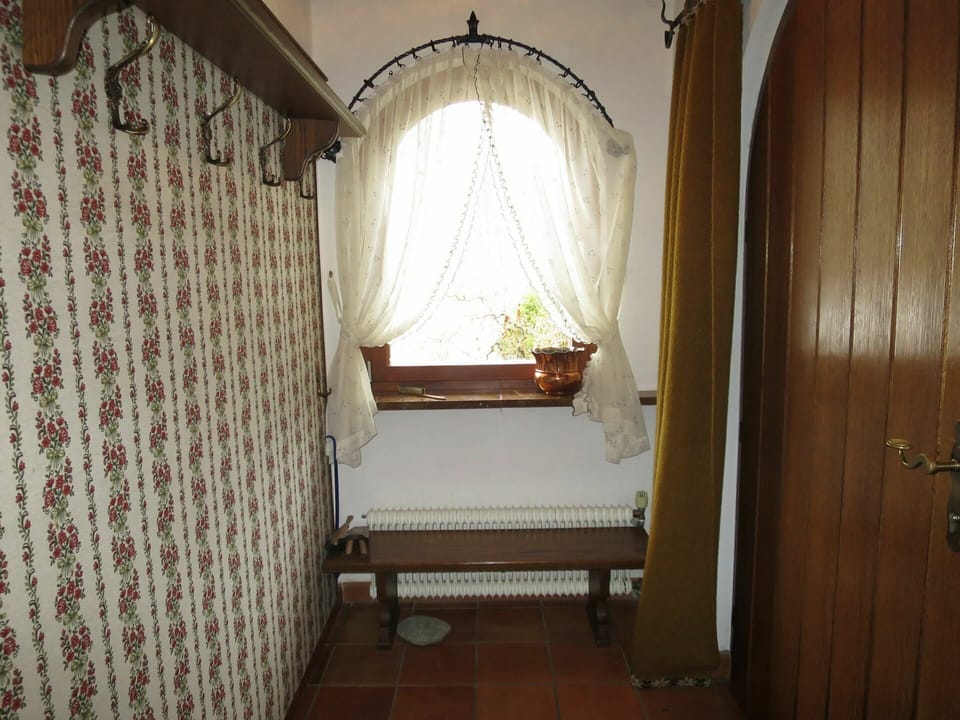 Building, Window, House, Wood, Houseplant, Plant, Interior Design, Architecture, Shade, Curtain