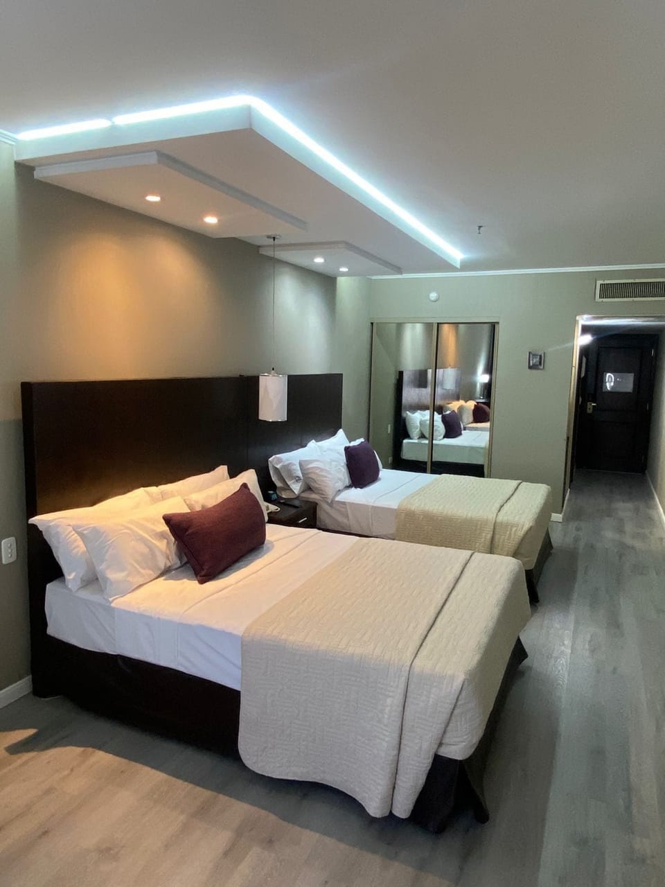 Family Room | Premium bedding, down comforters, pillowtop beds, minibar