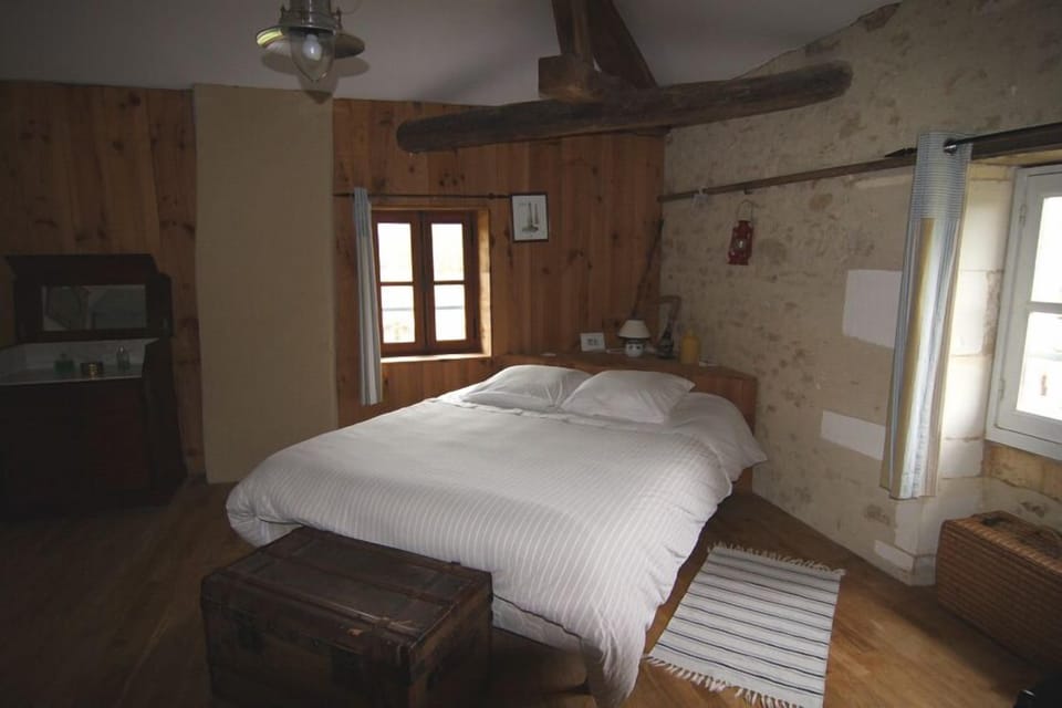 Family Room (Fort Boyard) | Individually decorated, individually furnished, cribs/infant beds
