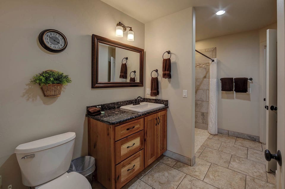 Master bathroom.