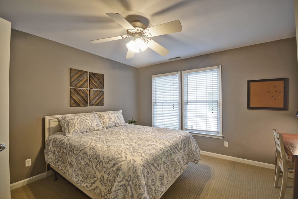 Second Floor Bedroom with Queen
