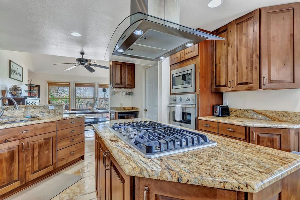 Kitchen Appliances