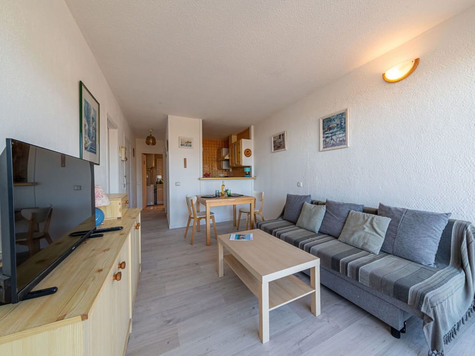 Furniture, Property, Table, Couch, Azure, Wood, Interior Design, Flooring, Comfort, House