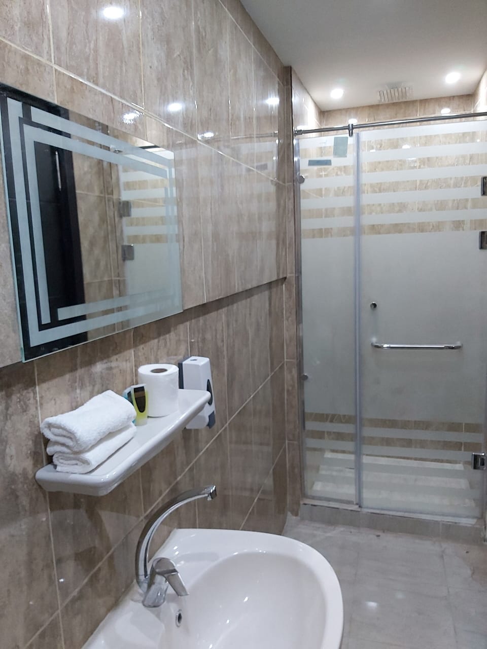 Pyramids View Double or Twin Room | Bathroom | Separate tub and shower, rainfall showerhead, free toiletries