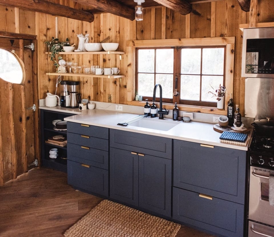 Kitchen and dining area