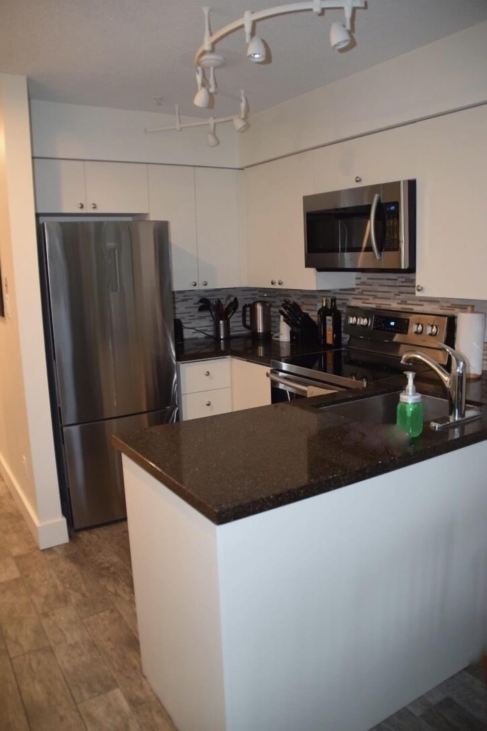 Our kitchen has everything you need to make any type of meal.