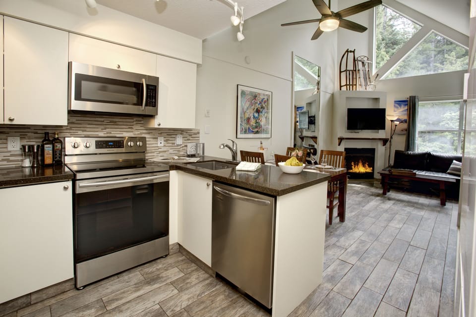 New Full-sized appliances.  The perfect place to cook gourmet meals or snacks