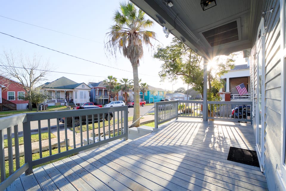 Front deck