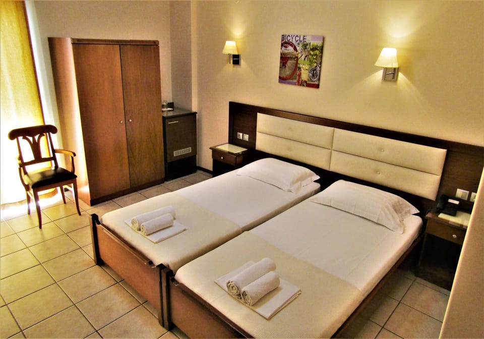 Minibar, in-room safe, desk, blackout drapes