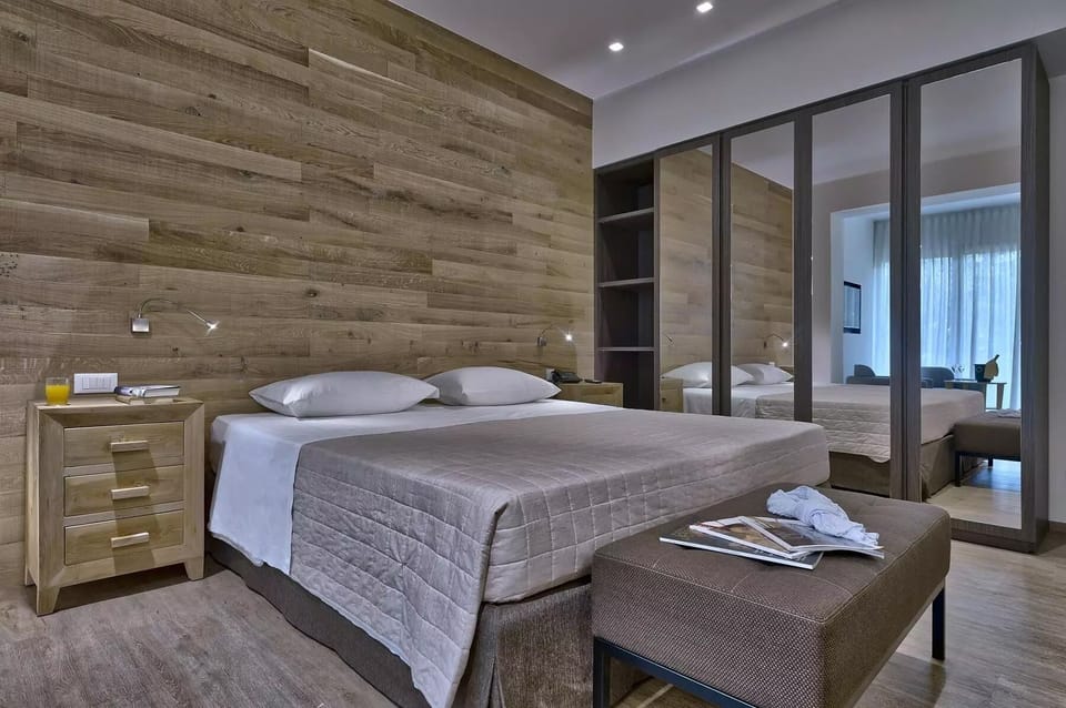 Junior Suite Nature | Down comforters, minibar, in-room safe, desk