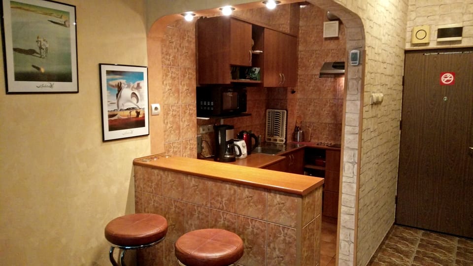 Bar lounge
