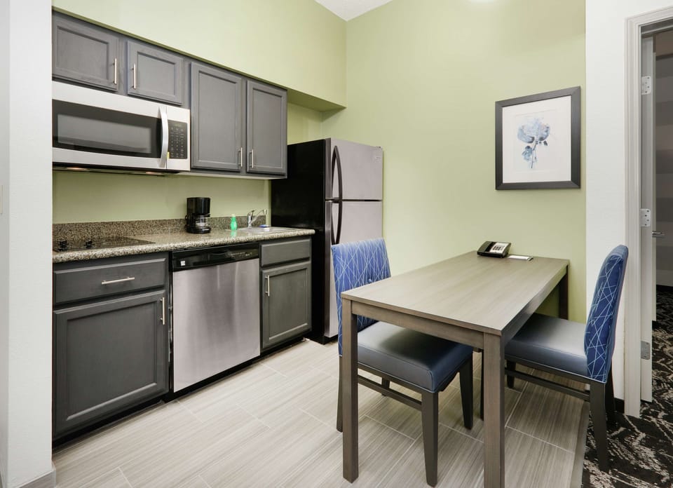 Suite, Non Smoking | 20 bedrooms, premium bedding, down comforters, pillowtop beds