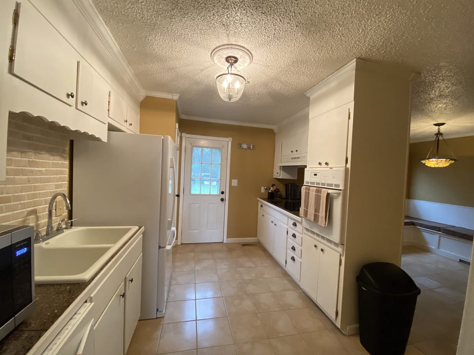 Fully equipped kitchen to prepare a great meal