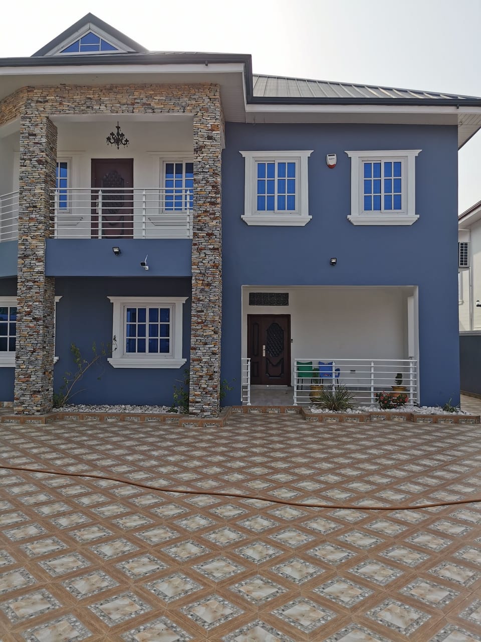 House | Exterior
