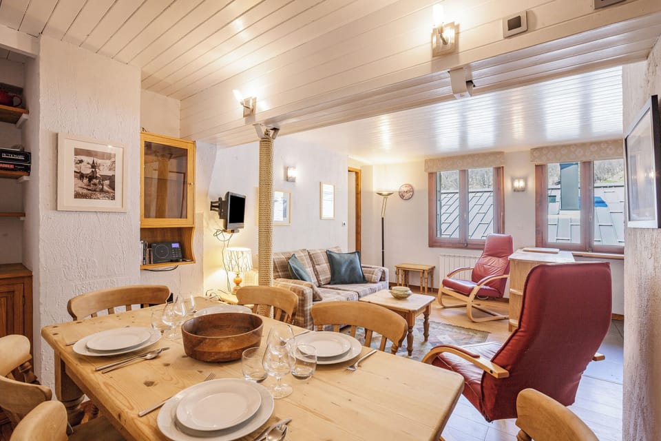 Living and dining room