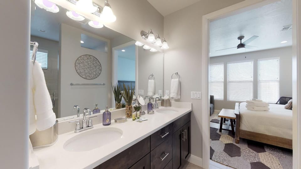 King master bath
