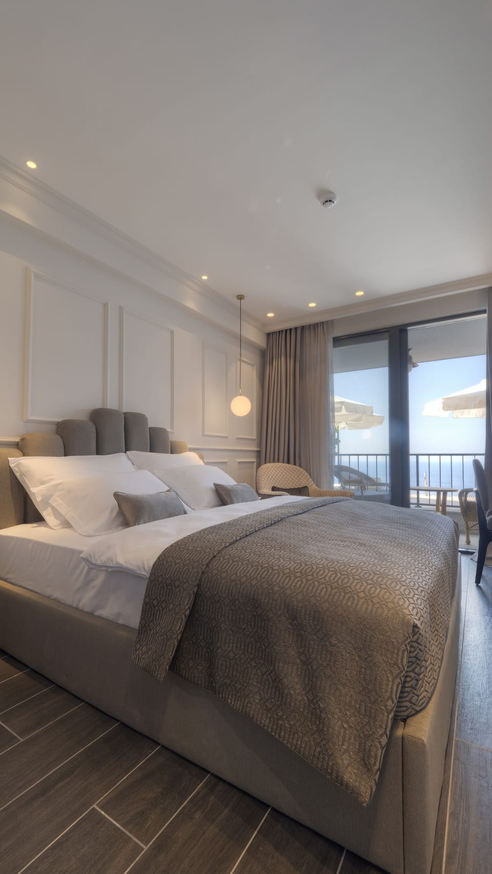 Double Room, Balcony, Sea View | Minibar, in-room safe, desk, laptop workspace