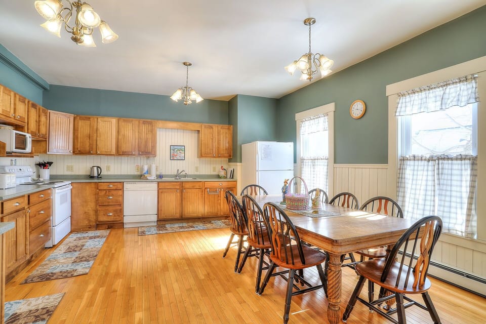 Dining table for 8 in kitchen!